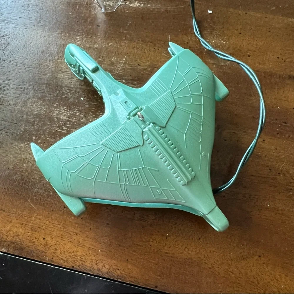 Hallmark Keepsake Star Trek Romulan Warbird lights Christmas Ornament Vtg 1995